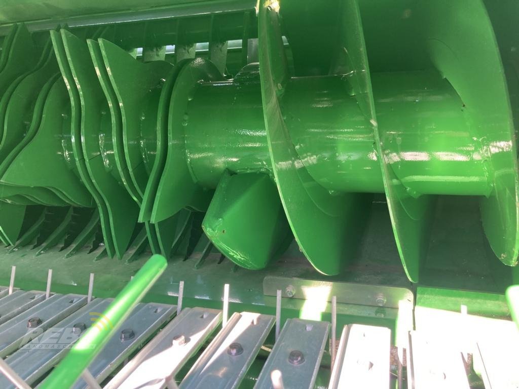 Rundballenpresse typu John Deere V461M, Gebrauchtmaschine v Albersdorf (Obrázek 18)