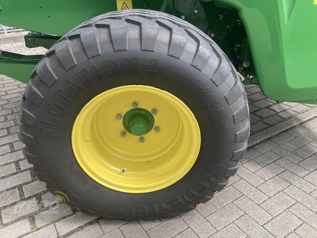 Rundballenpresse typu John Deere V461M, Gebrauchtmaschine v Albersdorf (Obrázek 20)
