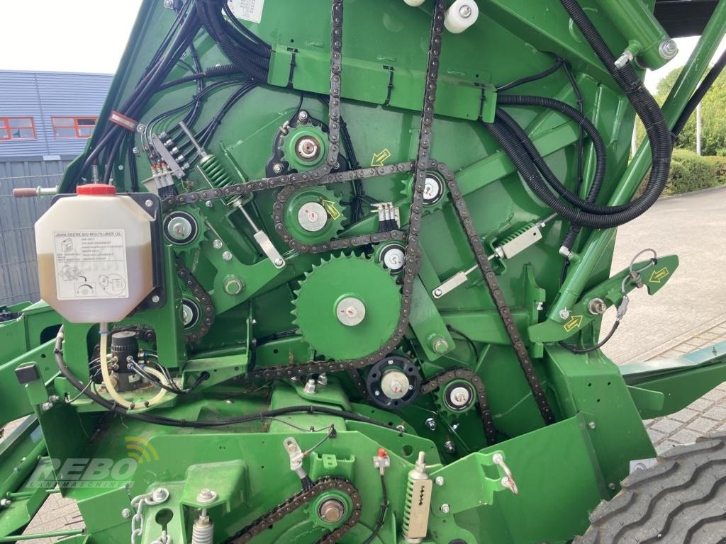 Rundballenpresse typu John Deere V461M, Gebrauchtmaschine v Albersdorf (Obrázek 27)