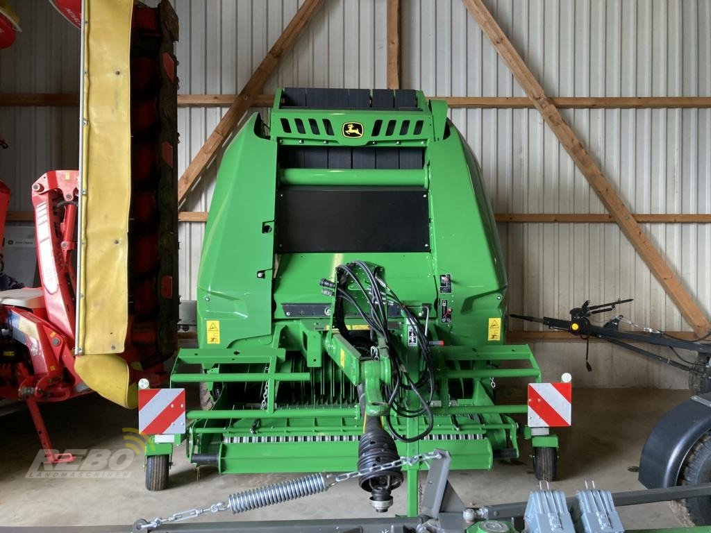 Rundballenpresse des Typs John Deere V461M, Gebrauchtmaschine in Albersdorf (Bild 2)