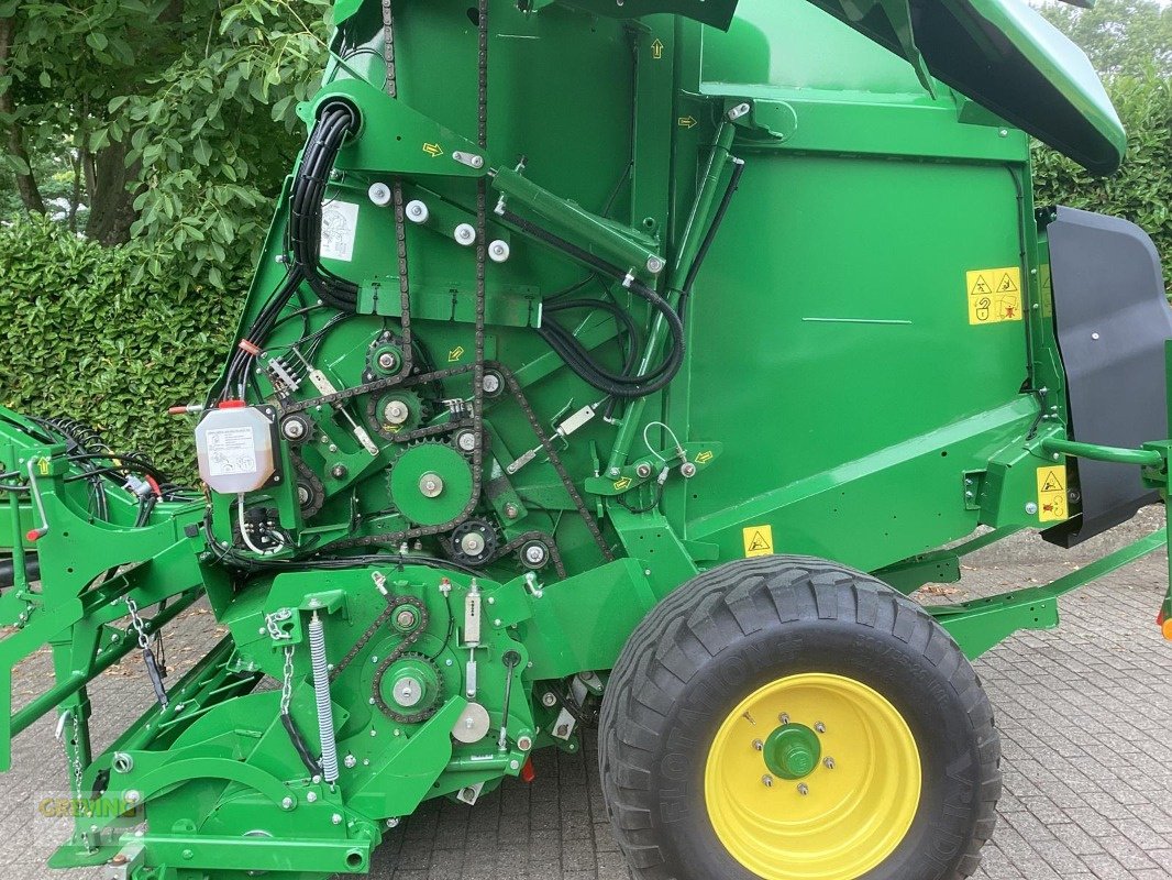 Rundballenpresse des Typs John Deere V461M, Gebrauchtmaschine in Kevelaer (Bild 7)