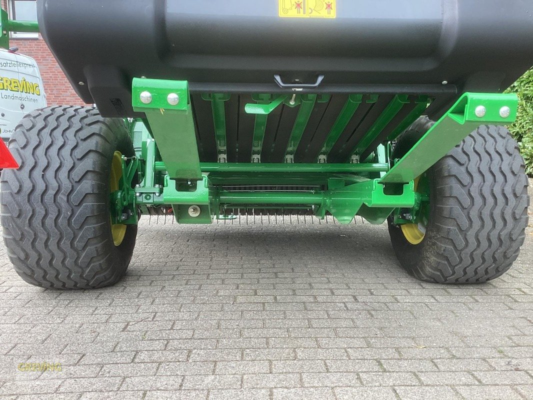 Rundballenpresse des Typs John Deere V461M, Gebrauchtmaschine in Kevelaer (Bild 9)