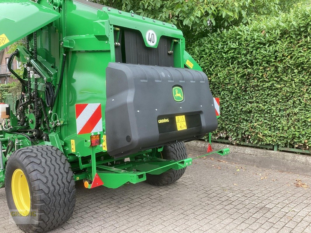 Rundballenpresse des Typs John Deere V461M, Gebrauchtmaschine in Kevelaer (Bild 10)