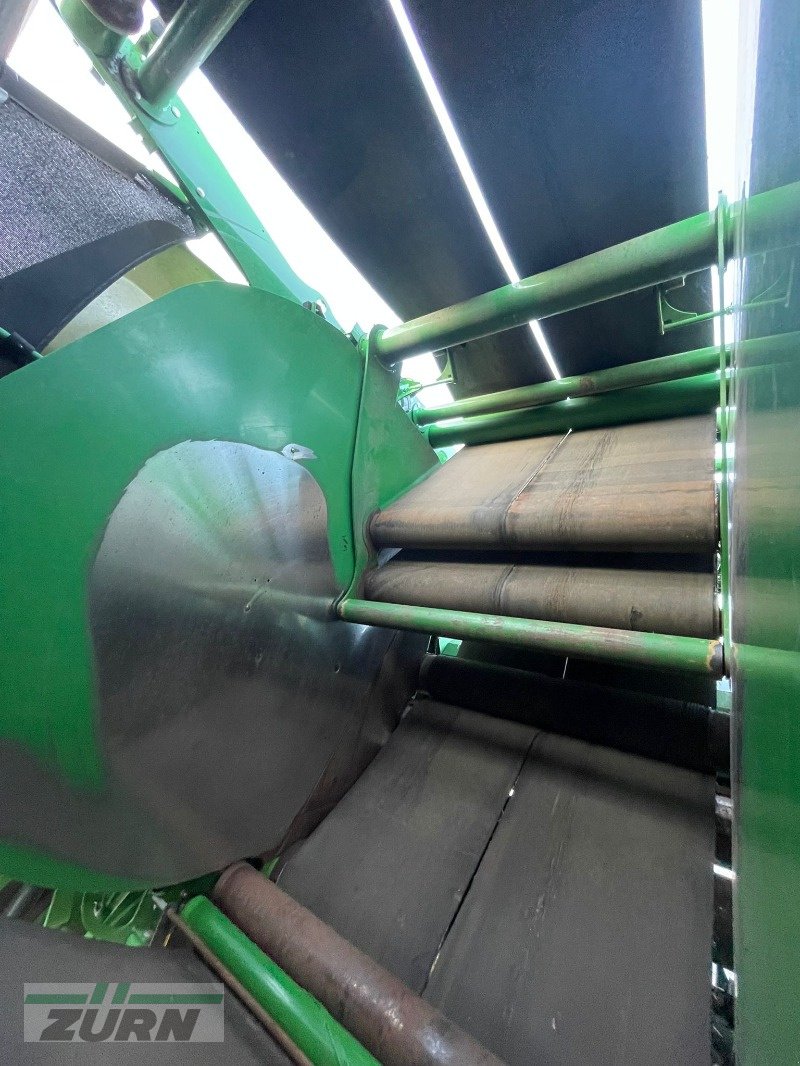 Rundballenpresse a típus John Deere V461R ISOBUS, Gebrauchtmaschine ekkor: Schöntal-Westernhausen (Kép 8)