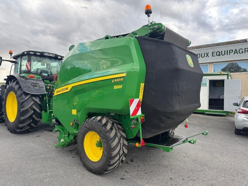 Rundballenpresse типа John Deere V461R, Gebrauchtmaschine в ESCAUDOEUVRES (Фотография 2)
