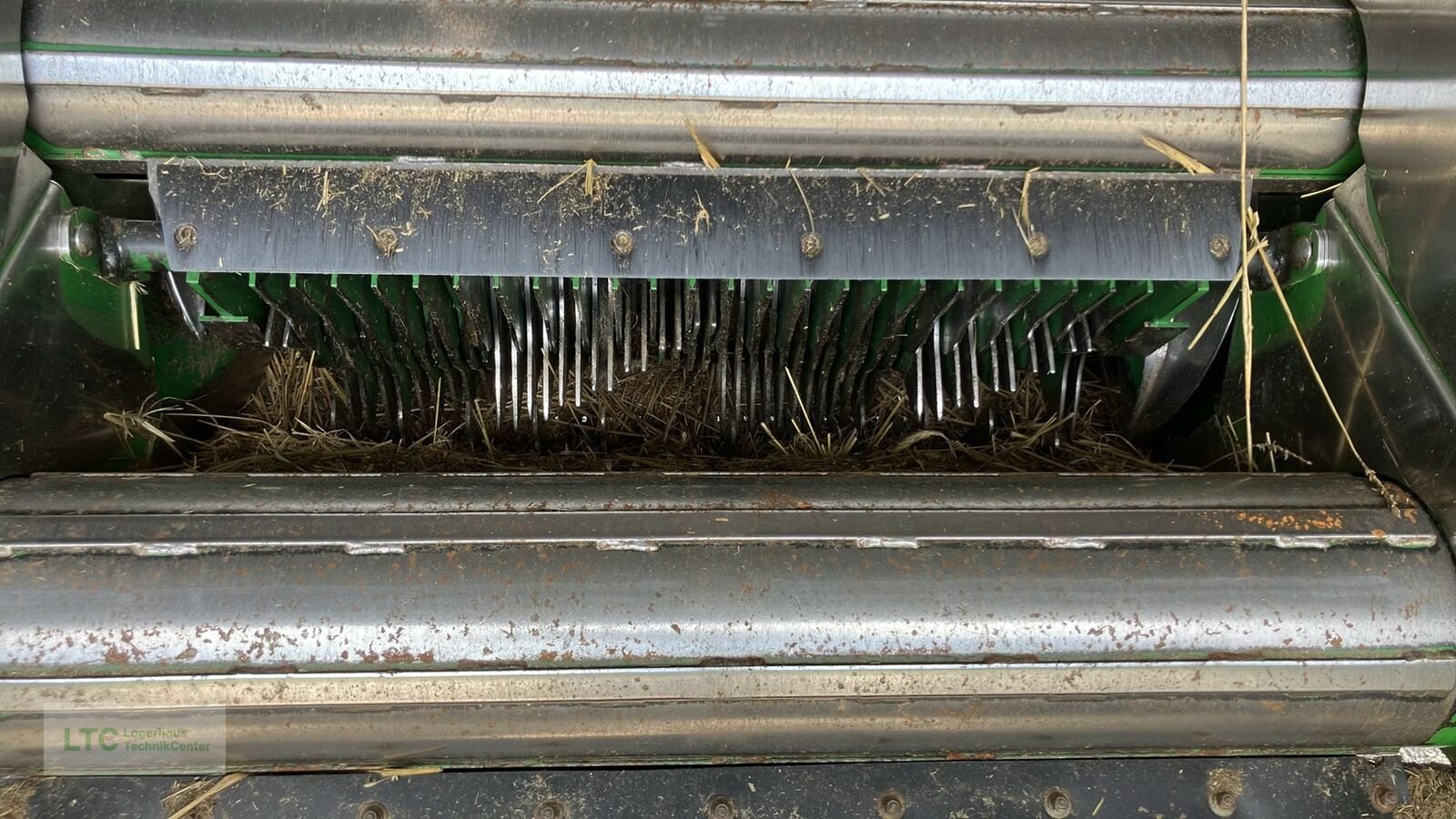 Rundballenpresse типа John Deere V461R, Gebrauchtmaschine в Großpetersdorf (Фотография 12)