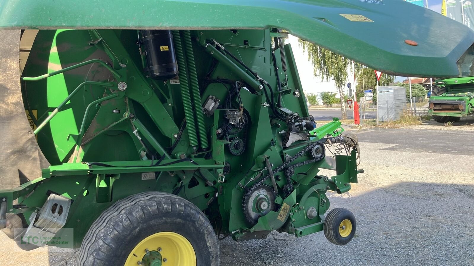 Rundballenpresse типа John Deere V461R, Gebrauchtmaschine в Großpetersdorf (Фотография 14)