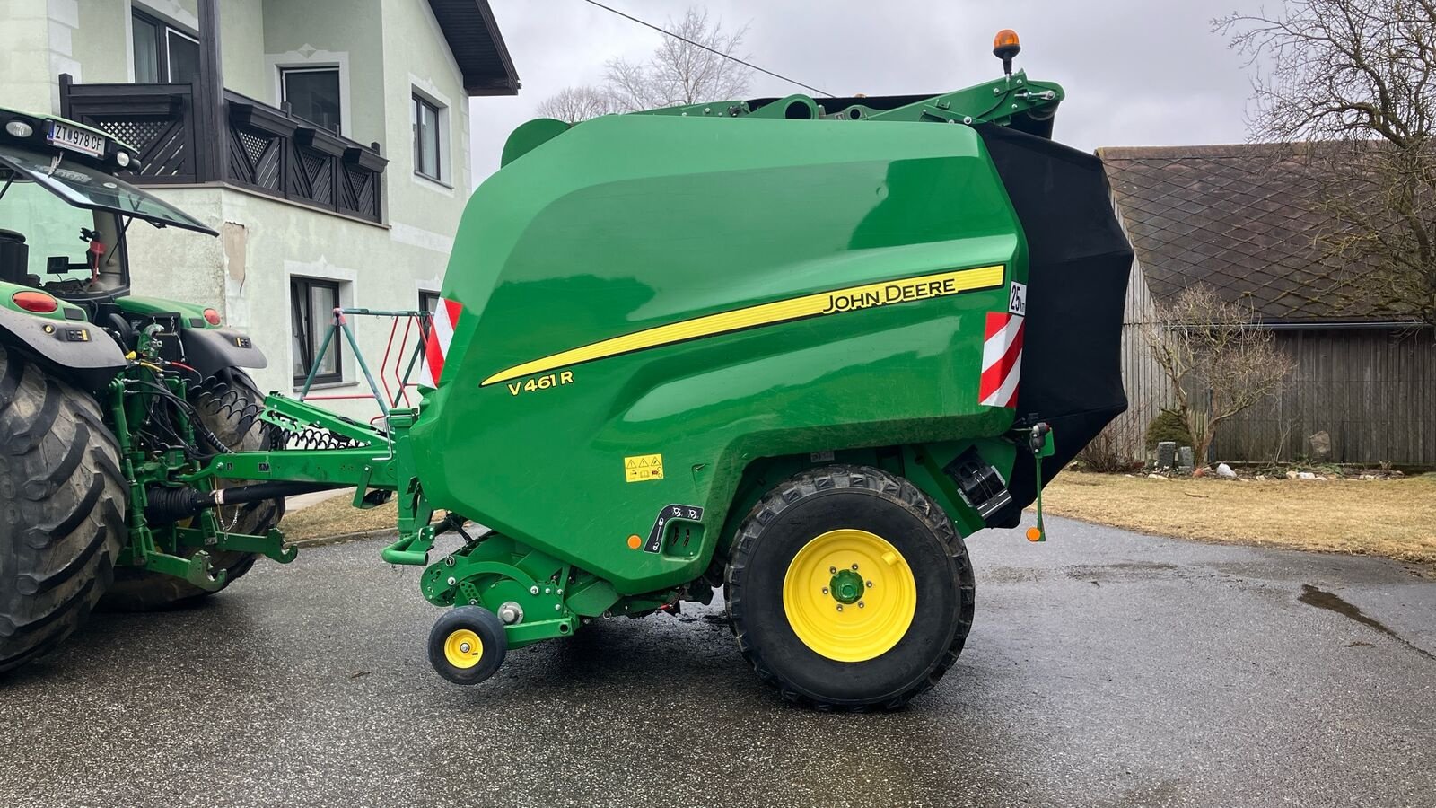 Rundballenpresse типа John Deere V461R, Gebrauchtmaschine в Zwettl (Фотография 12)