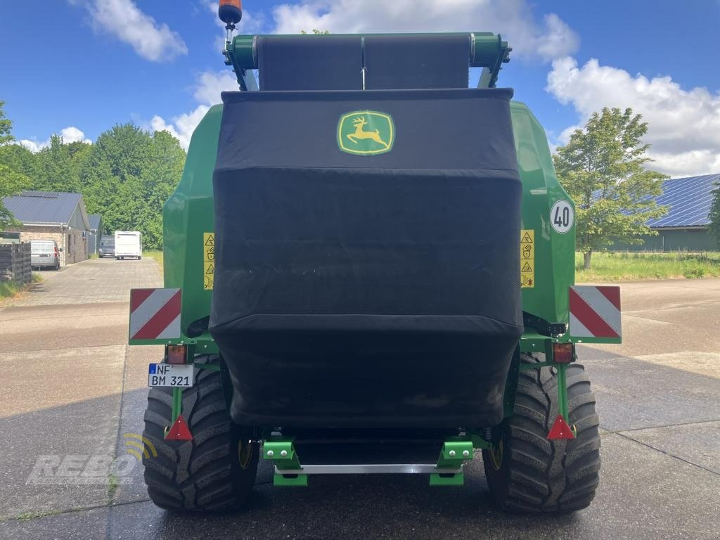 Rundballenpresse del tipo John Deere V461R, Gebrauchtmaschine In Bordelum (Immagine 2)