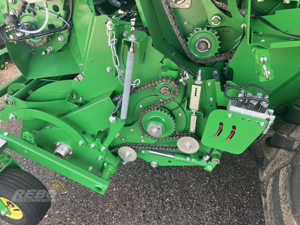 Rundballenpresse del tipo John Deere V461R, Gebrauchtmaschine In Bordelum (Immagine 9)