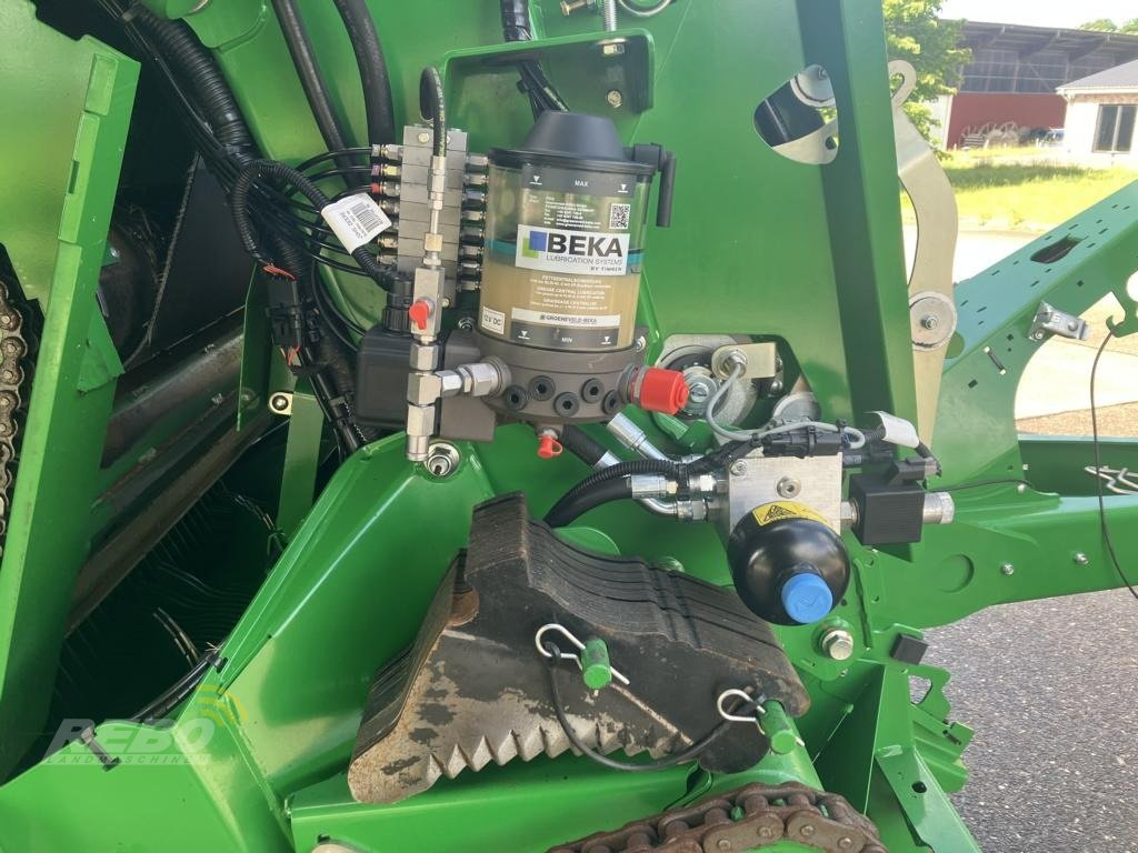 Rundballenpresse del tipo John Deere V461R, Gebrauchtmaschine In Bordelum (Immagine 13)