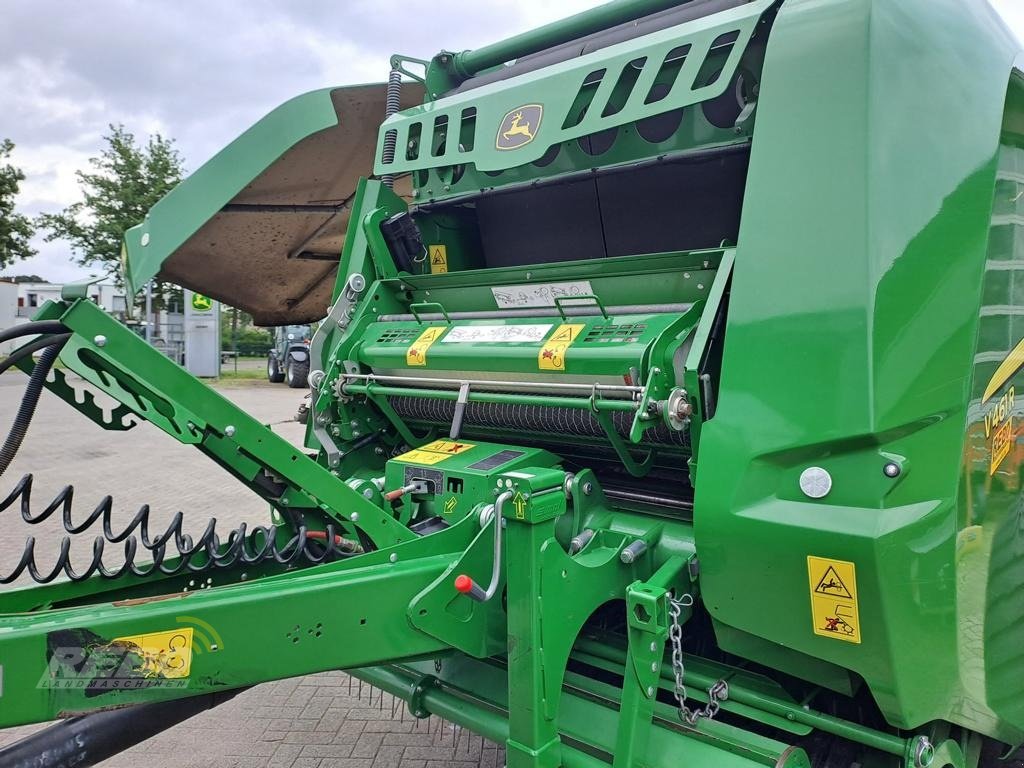 Rundballenpresse of the type John Deere V461R, Gebrauchtmaschine in Visbek/Rechterfeld (Picture 19)