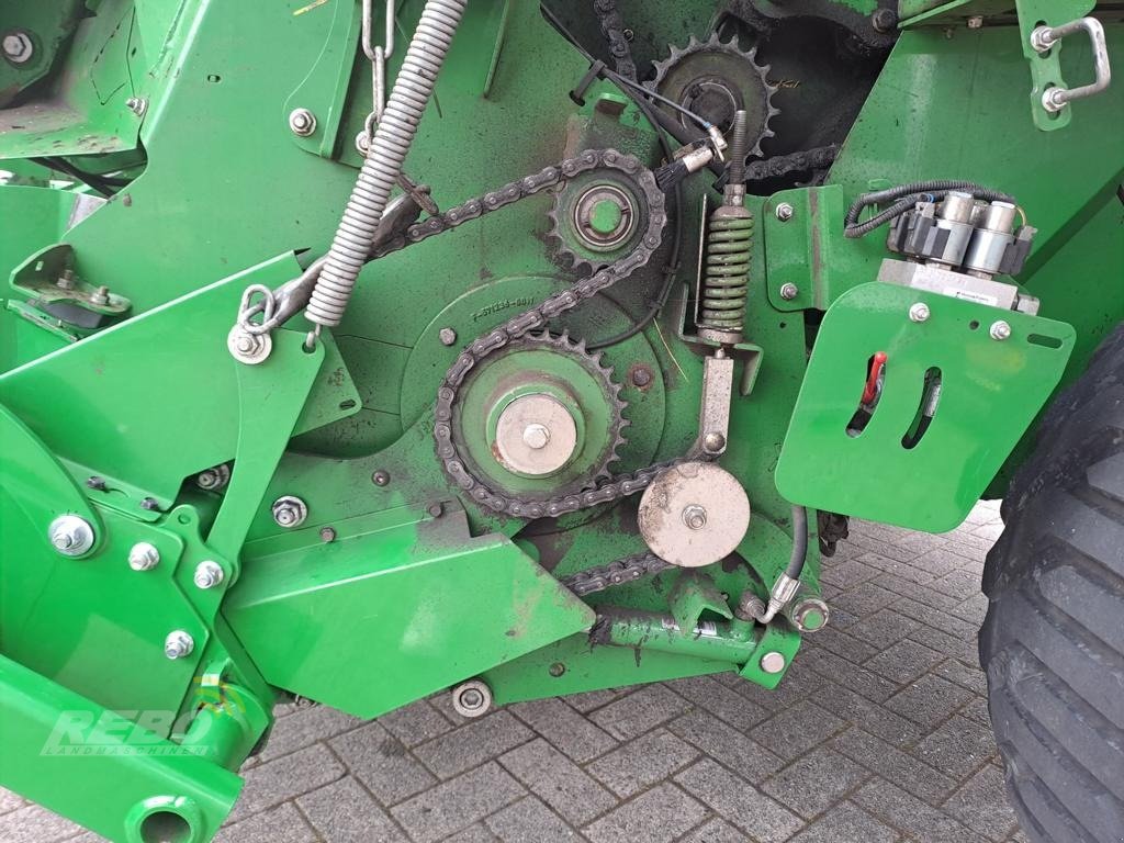 Rundballenpresse of the type John Deere V461R, Gebrauchtmaschine in Visbek/Rechterfeld (Picture 21)