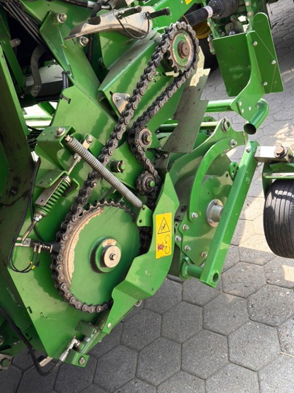Rundballenpresse des Typs John Deere V461R, Gebrauchtmaschine in Sittensen (Bild 5)