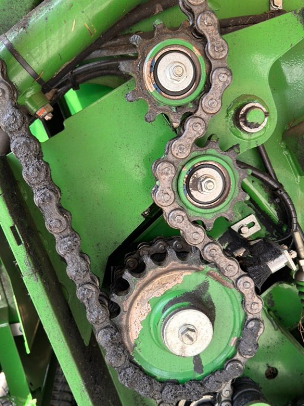 Rundballenpresse des Typs John Deere V461R, Gebrauchtmaschine in Sittensen (Bild 8)