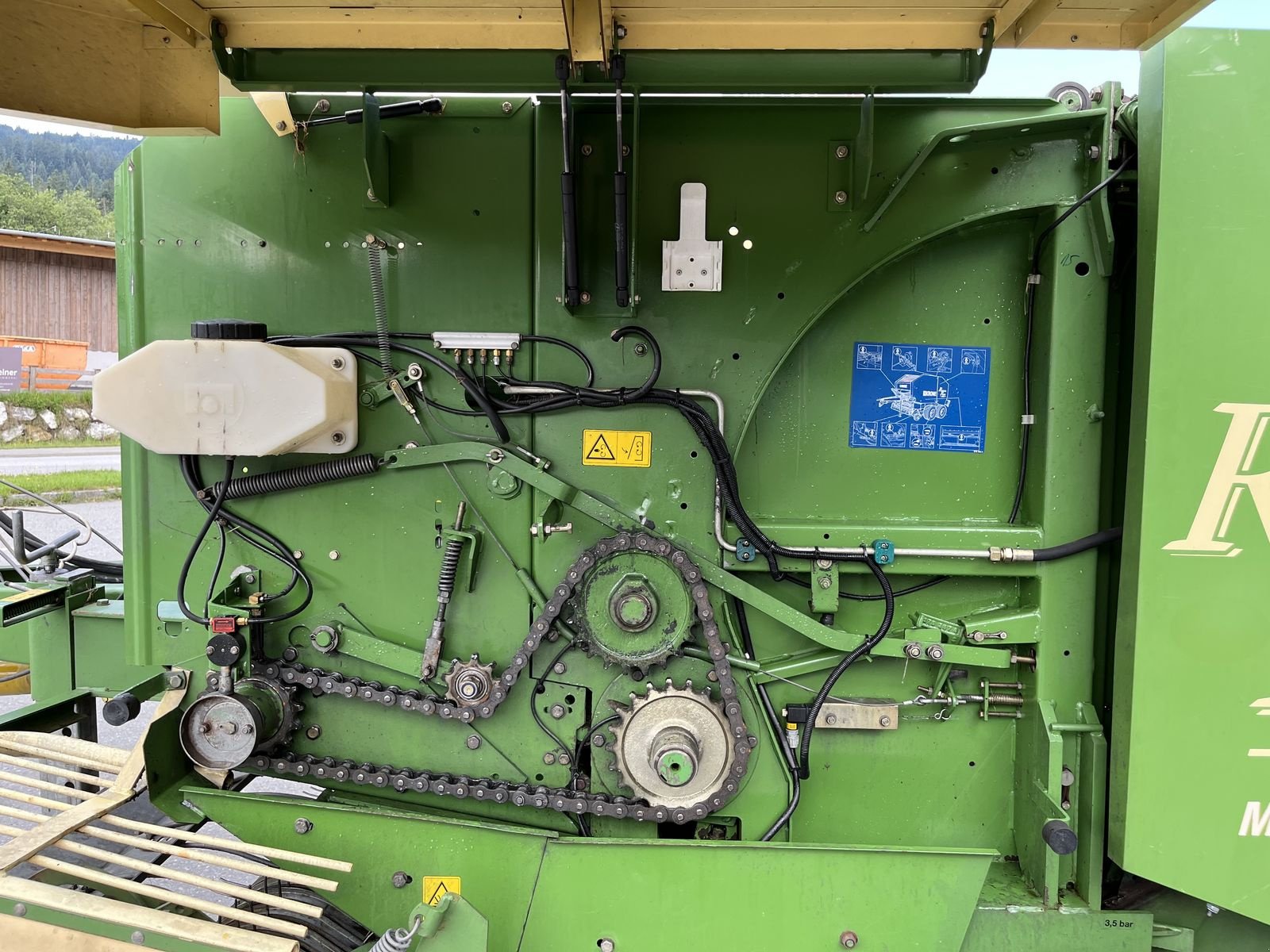 Rundballenpresse типа Krone 1250, Gebrauchtmaschine в Reith bei Kitzbühel (Фотография 3)