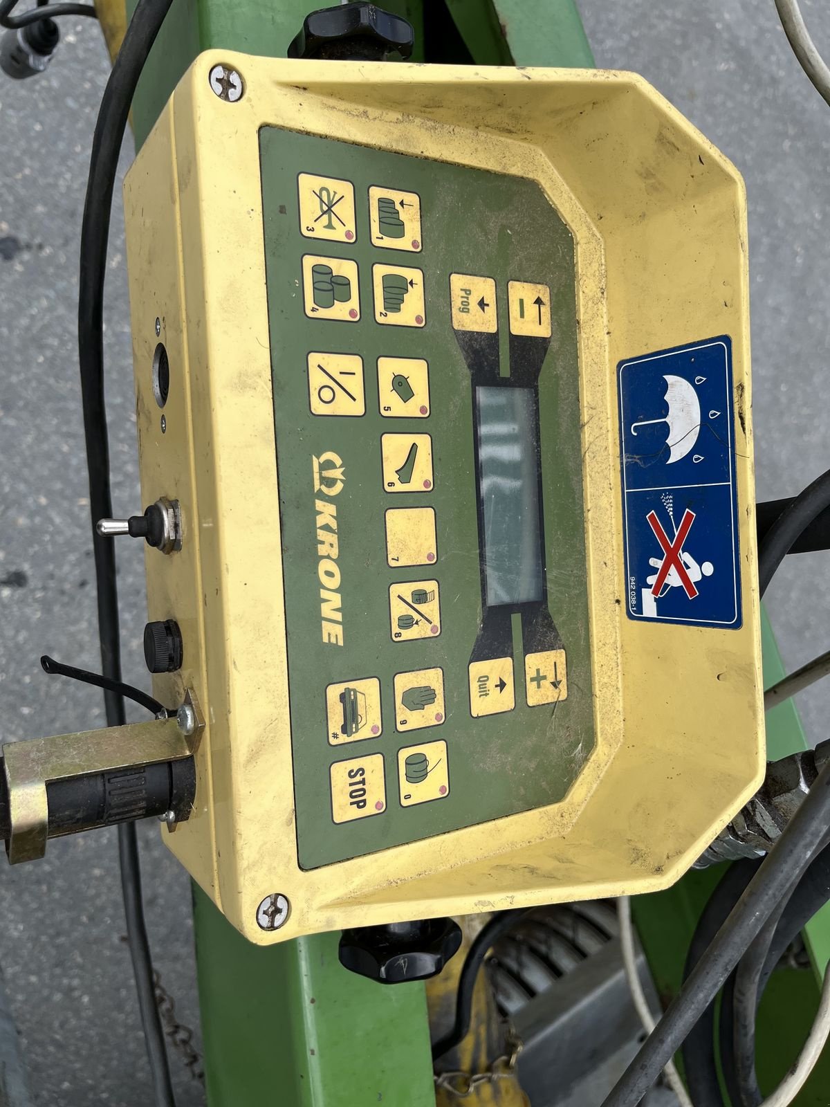 Rundballenpresse типа Krone 1250, Gebrauchtmaschine в Reith bei Kitzbühel (Фотография 4)