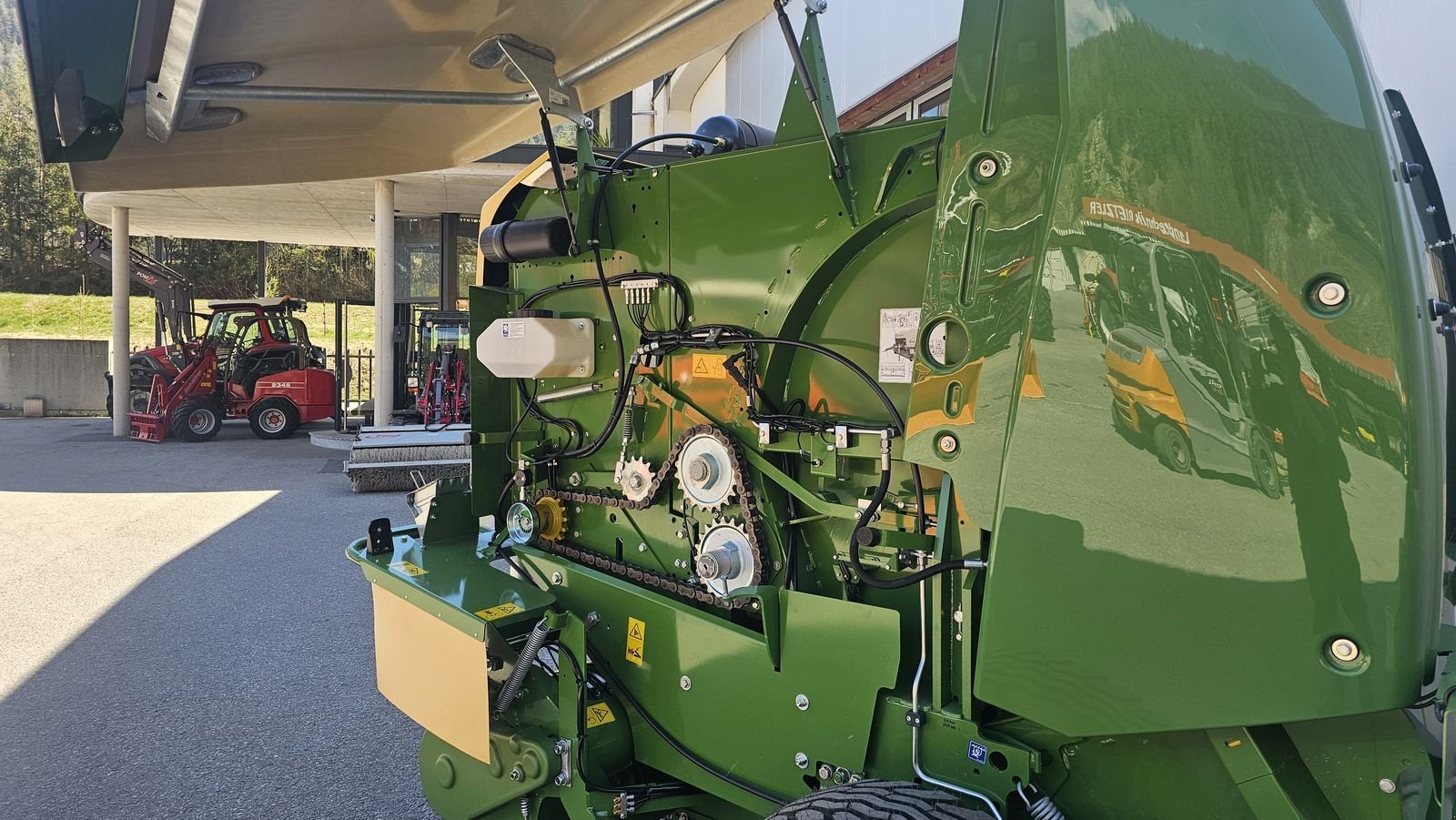 Rundballenpresse des Typs Krone Ballenpresse Fortima F1250 MC, Neumaschine in Ried im Oberinntal (Bild 7)