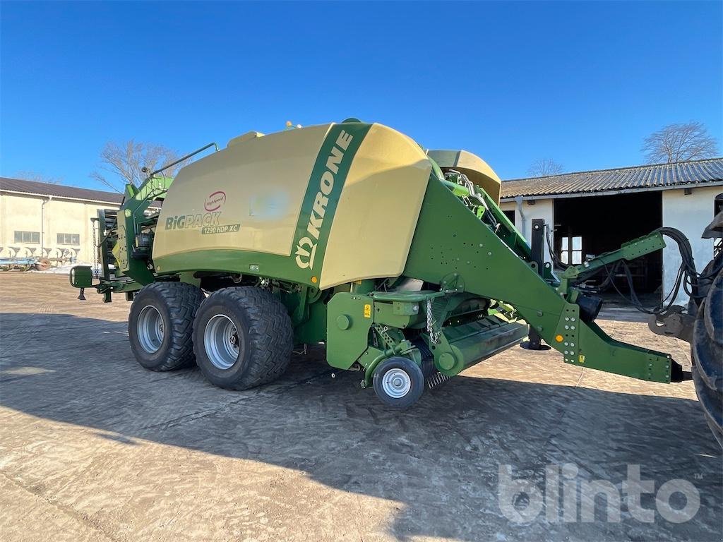 Rundballenpresse van het type Krone Big Pack 1290 HDP XC, Gebrauchtmaschine in Düsseldorf (Foto 2)