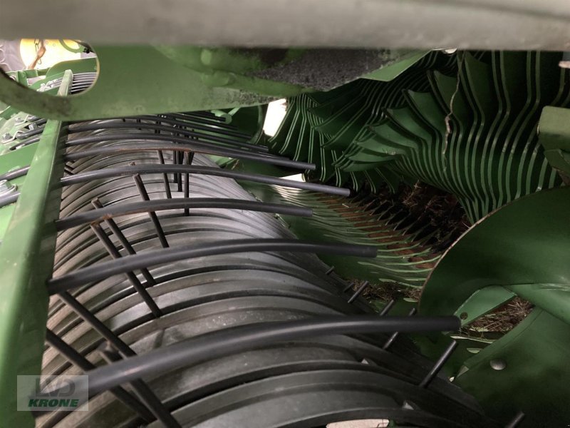 Rundballenpresse Türe ait Krone CF 155 XC, Gebrauchtmaschine içinde Spelle (resim 7)