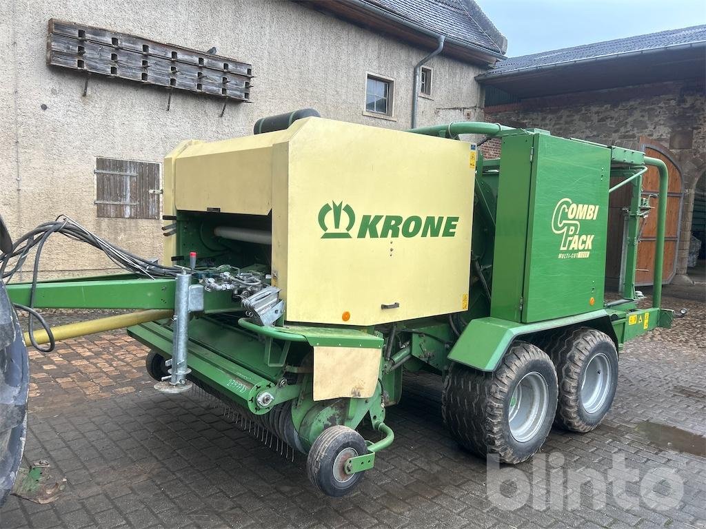 Rundballenpresse του τύπου Krone Combi-Pack 1250 MC, Gebrauchtmaschine σε Düsseldorf (Φωτογραφία 1)