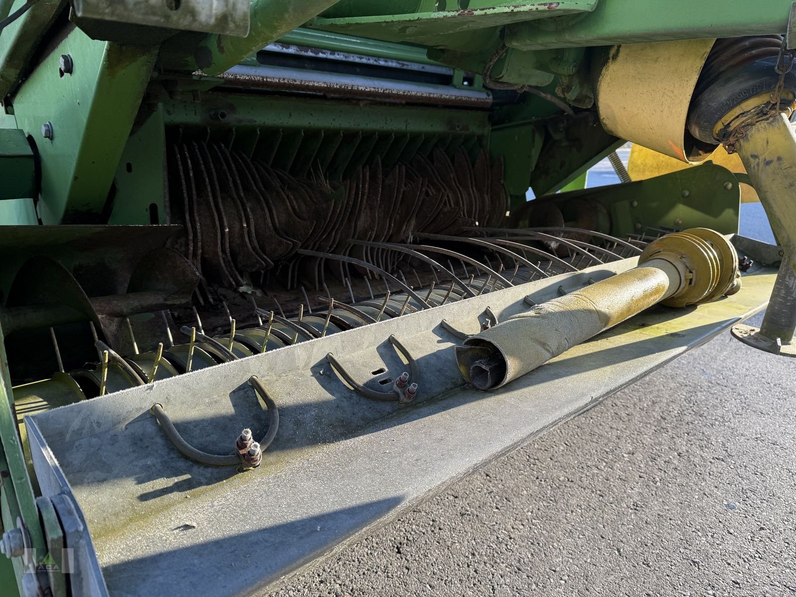 Rundballenpresse van het type Krone COMBI PACK 1250, Gebrauchtmaschine in Markt Hartmannsdorf (Foto 9)