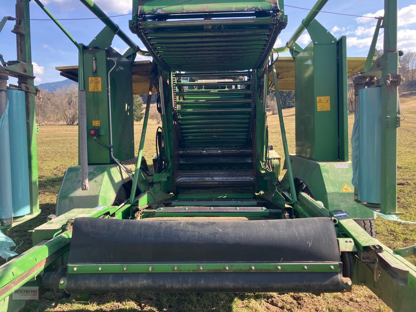 Rundballenpresse del tipo Krone Combi Pack 1500 V, Gebrauchtmaschine en Pähl (Imagen 9)