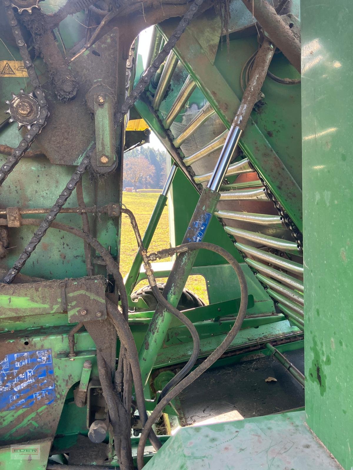 Rundballenpresse del tipo Krone Combi Pack 1500 V, Gebrauchtmaschine en Pähl (Imagen 11)