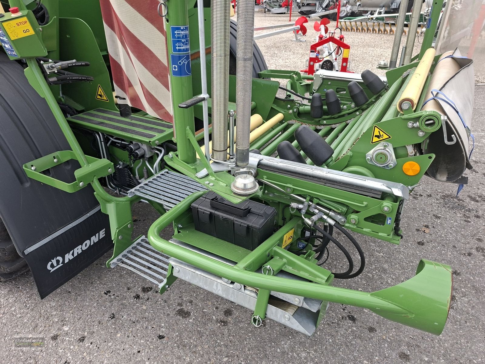 Rundballenpresse типа Krone ComPack CV 150XC Pro, Neumaschine в Gampern (Фотография 11)