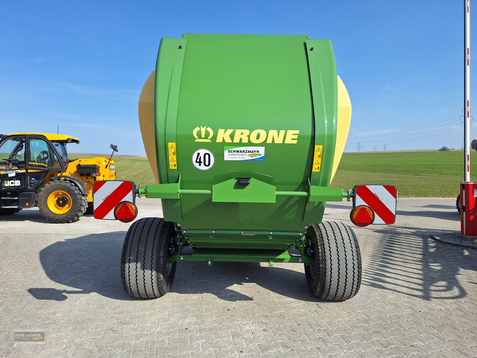 Rundballenpresse del tipo Krone ComPack V 150 XC Pro, Neumaschine en Aurolzmünster (Imagen 4)
