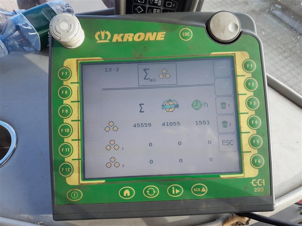 Rundballenpresse typu Krone Comprima CF 155 XC, Gebrauchtmaschine v Horsens (Obrázek 15)