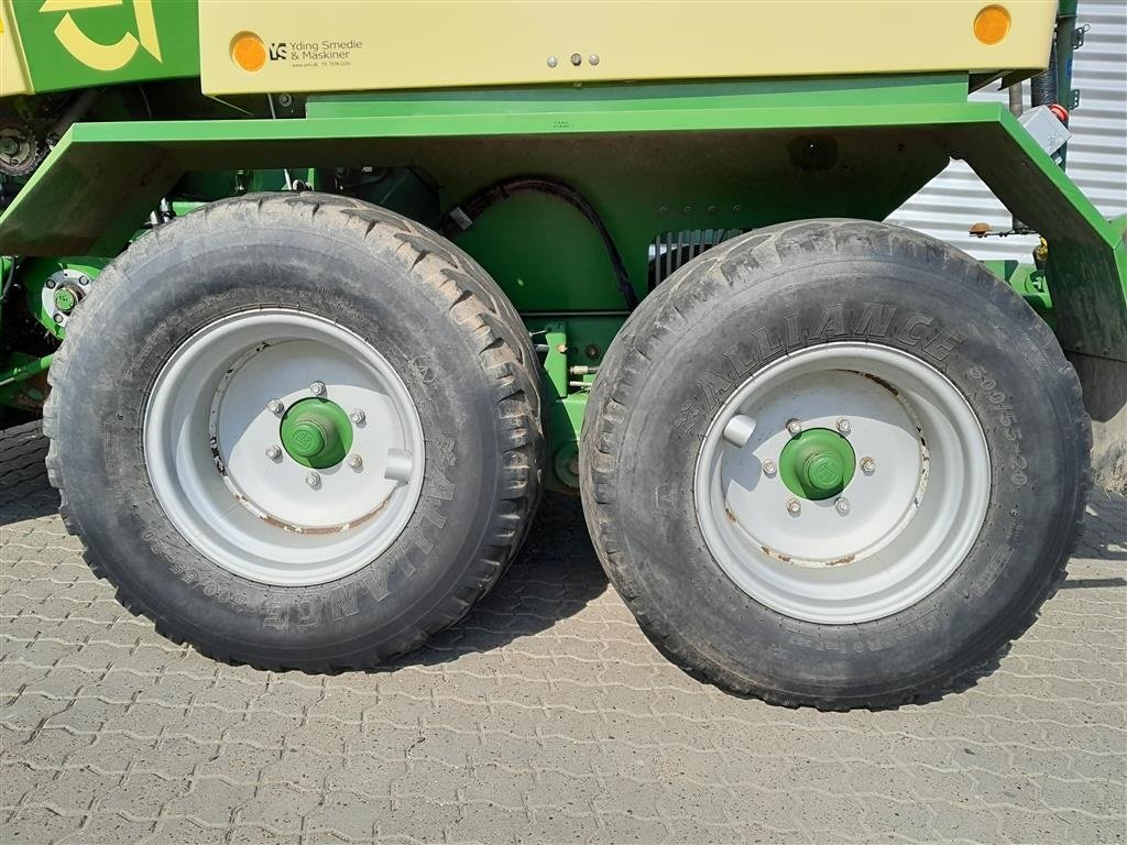 Rundballenpresse typu Krone Comprima CF 155 XC, Gebrauchtmaschine v Horsens (Obrázek 11)