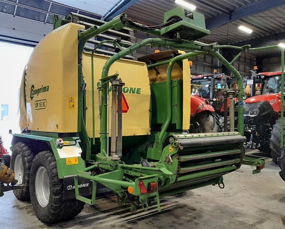 Rundballenpresse Türe ait Krone Comprima CF 155 XC, Gebrauchtmaschine içinde Horsens (resim 3)