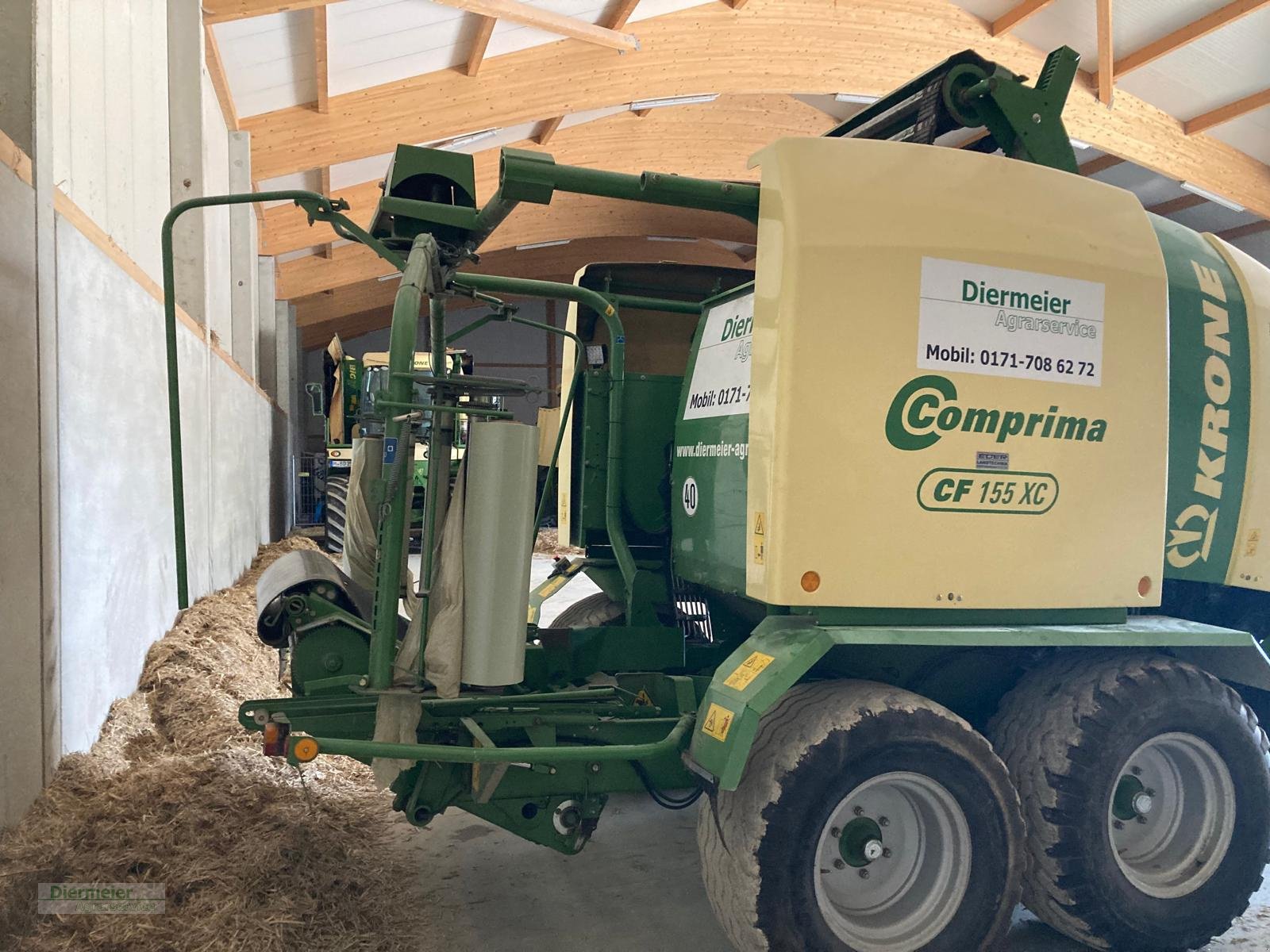 Rundballenpresse of the type Krone Comprima CF 155 XC, Gebrauchtmaschine in Bergkirchen (Picture 8)