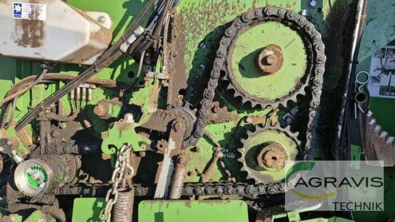 Rundballenpresse типа Krone COMPRIMA CF 155 XC, Gebrauchtmaschine в Melle-Wellingholzhausen (Фотография 12)