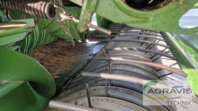 Rundballenpresse типа Krone COMPRIMA CF 155 XC, Gebrauchtmaschine в Melle-Wellingholzhausen (Фотография 5)