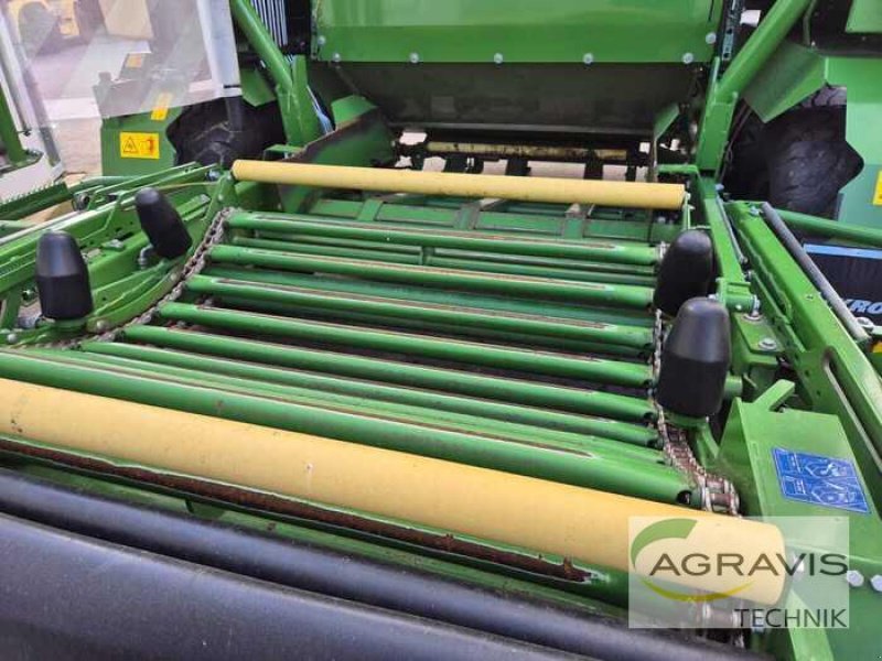 Rundballenpresse типа Krone COMPRIMA CF 155 XC, Gebrauchtmaschine в Melle-Wellingholzhausen (Фотография 5)