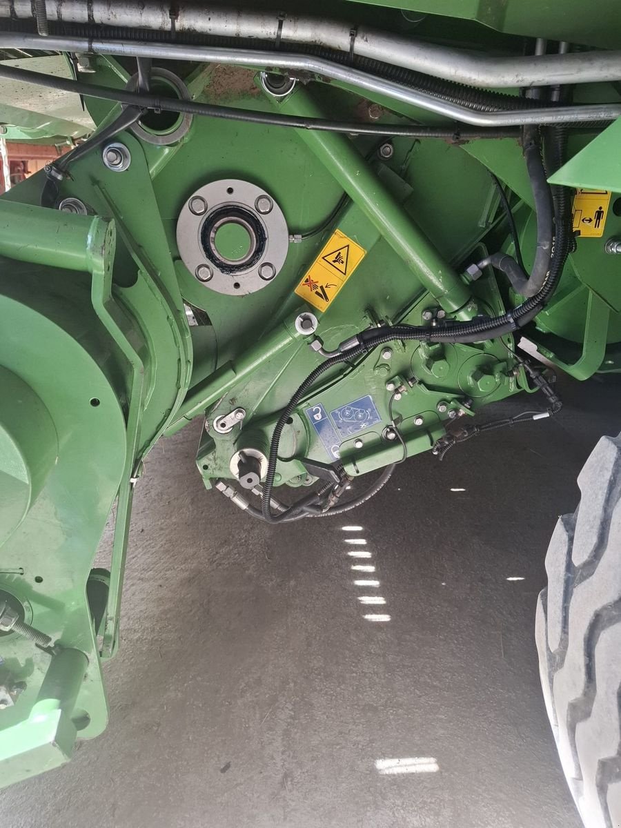 Rundballenpresse типа Krone Comprima CF 155 XC, Gebrauchtmaschine в Hopfgarten (Фотография 7)