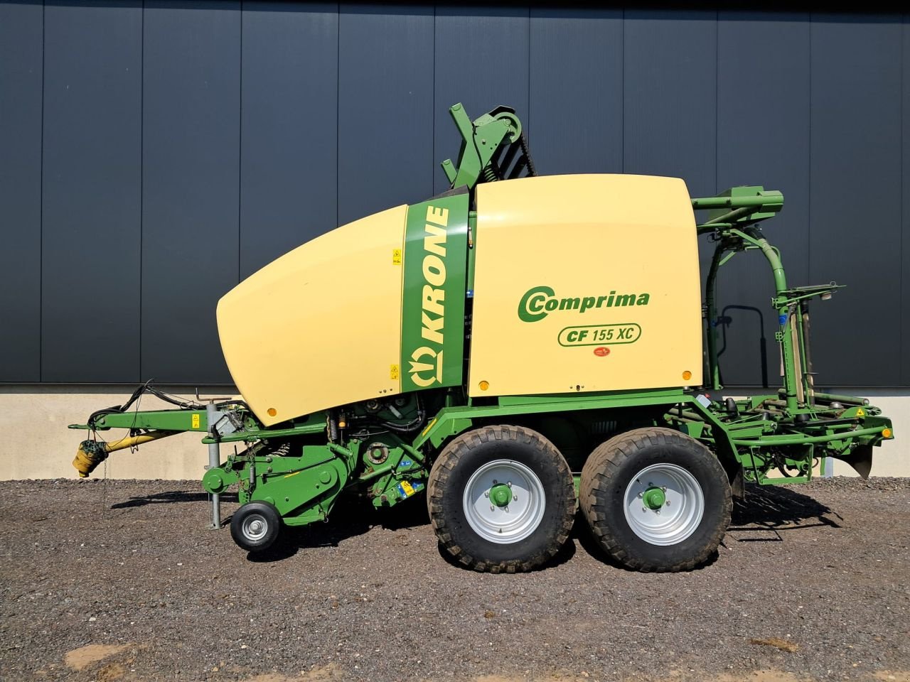 Rundballenpresse del tipo Krone Comprima CF 155 XC, Gebrauchtmaschine en Dalfsen (Imagen 8)