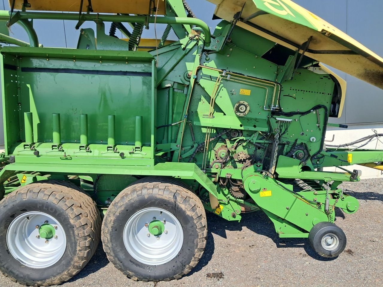 Rundballenpresse del tipo Krone Comprima CF 155 XC, Gebrauchtmaschine en Dalfsen (Imagen 11)