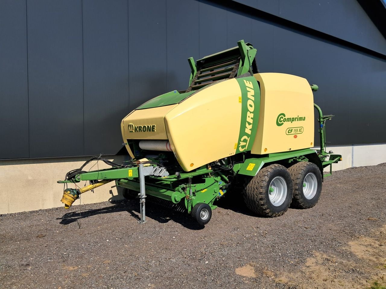 Rundballenpresse del tipo Krone Comprima CF 155 XC, Gebrauchtmaschine en Dalfsen (Imagen 3)