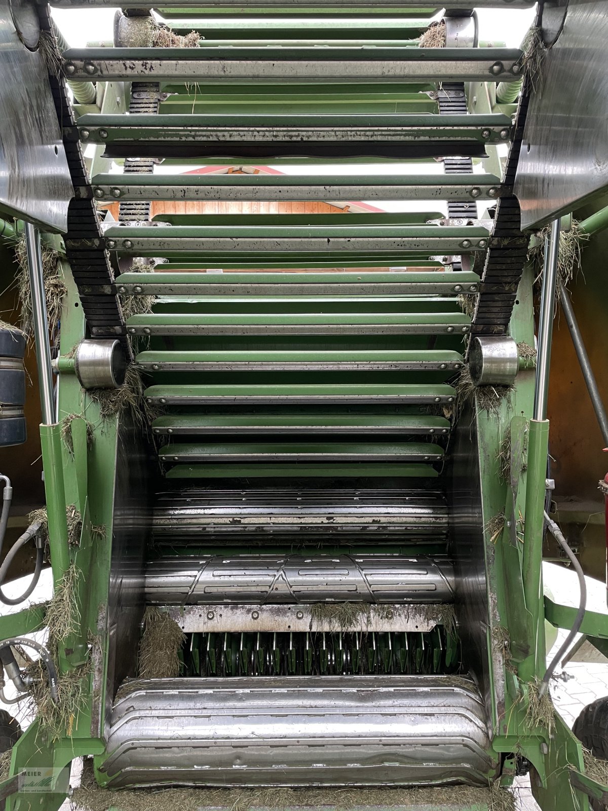 Rundballenpresse Türe ait Krone Comprima CF 155 XC, Gebrauchtmaschine içinde Hersbruck (resim 3)