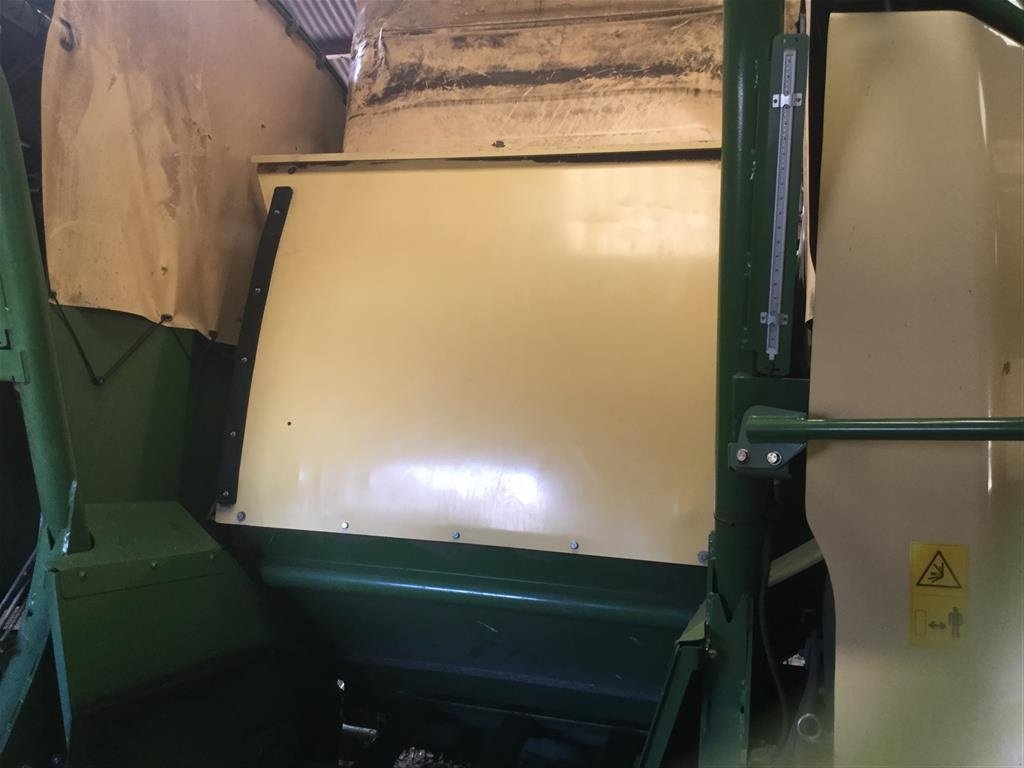 Rundballenpresse typu Krone Comprima CF155 XC Extreme Med næsten nye bånd, Gebrauchtmaschine v Kongerslev (Obrázek 4)