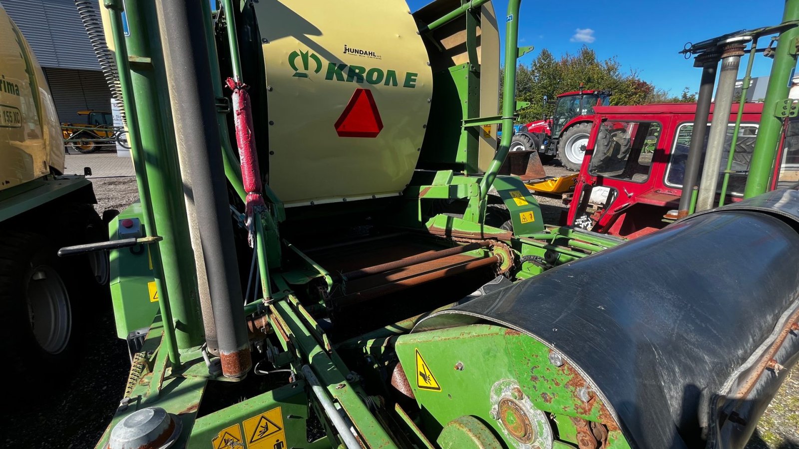 Rundballenpresse van het type Krone COMPRIMA CV 150 XC M. indpakker, Gebrauchtmaschine in Horsens (Foto 11)