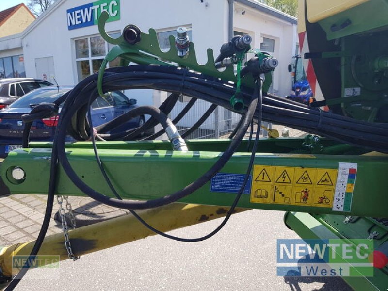 Rundballenpresse του τύπου Krone COMPRIMA CV 150 XC PLUS, Gebrauchtmaschine σε Nartum (Φωτογραφία 8)