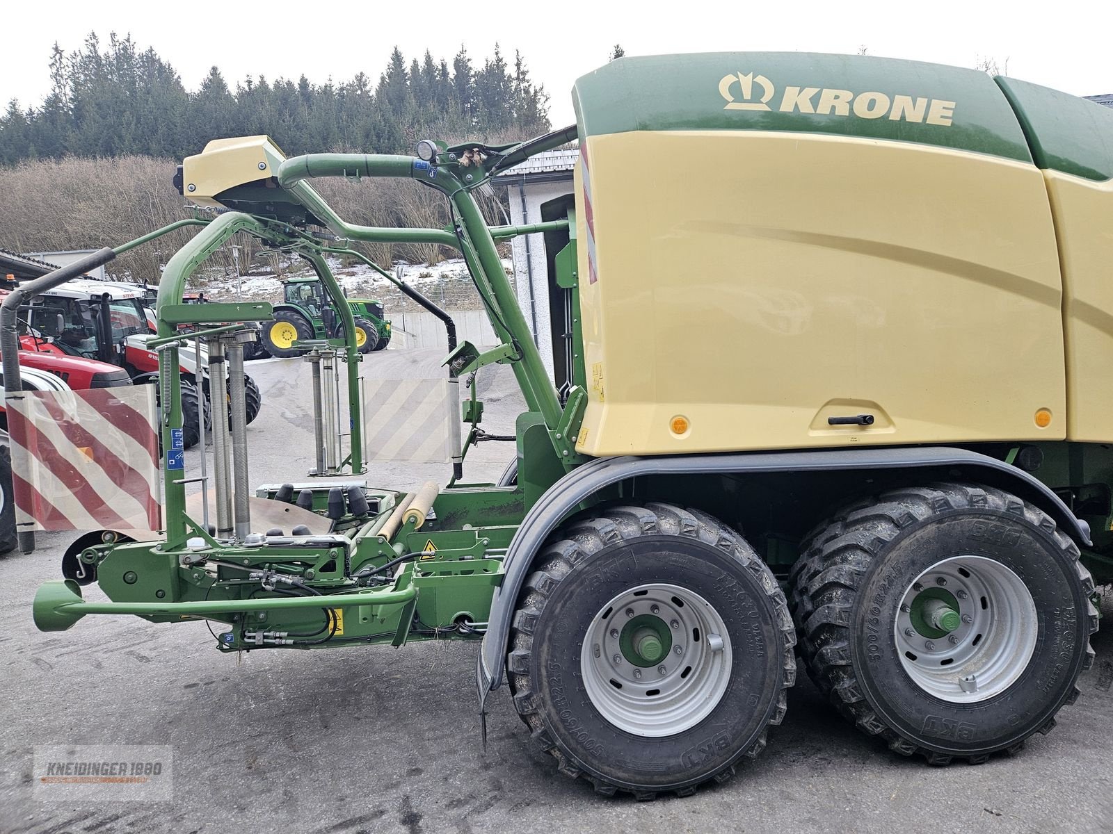 Rundballenpresse of the type Krone Comprima CV 150 XC Plus, Gebrauchtmaschine in Altenfelden (Picture 5)