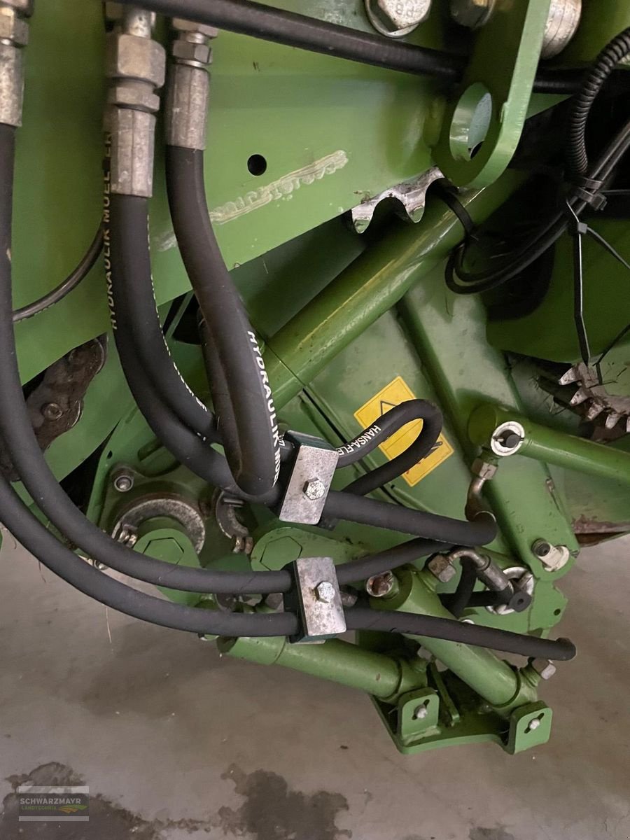 Rundballenpresse des Typs Krone Comprima CV 150 XC Plus, Gebrauchtmaschine in Gampern (Bild 4)