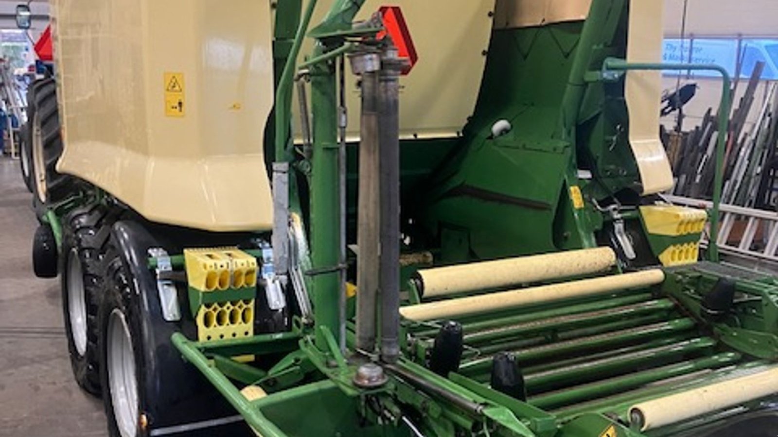 Rundballenpresse типа Krone COMPRIMA CV 150 XC X-treme Combipresser, Gebrauchtmaschine в Thisted (Фотография 3)