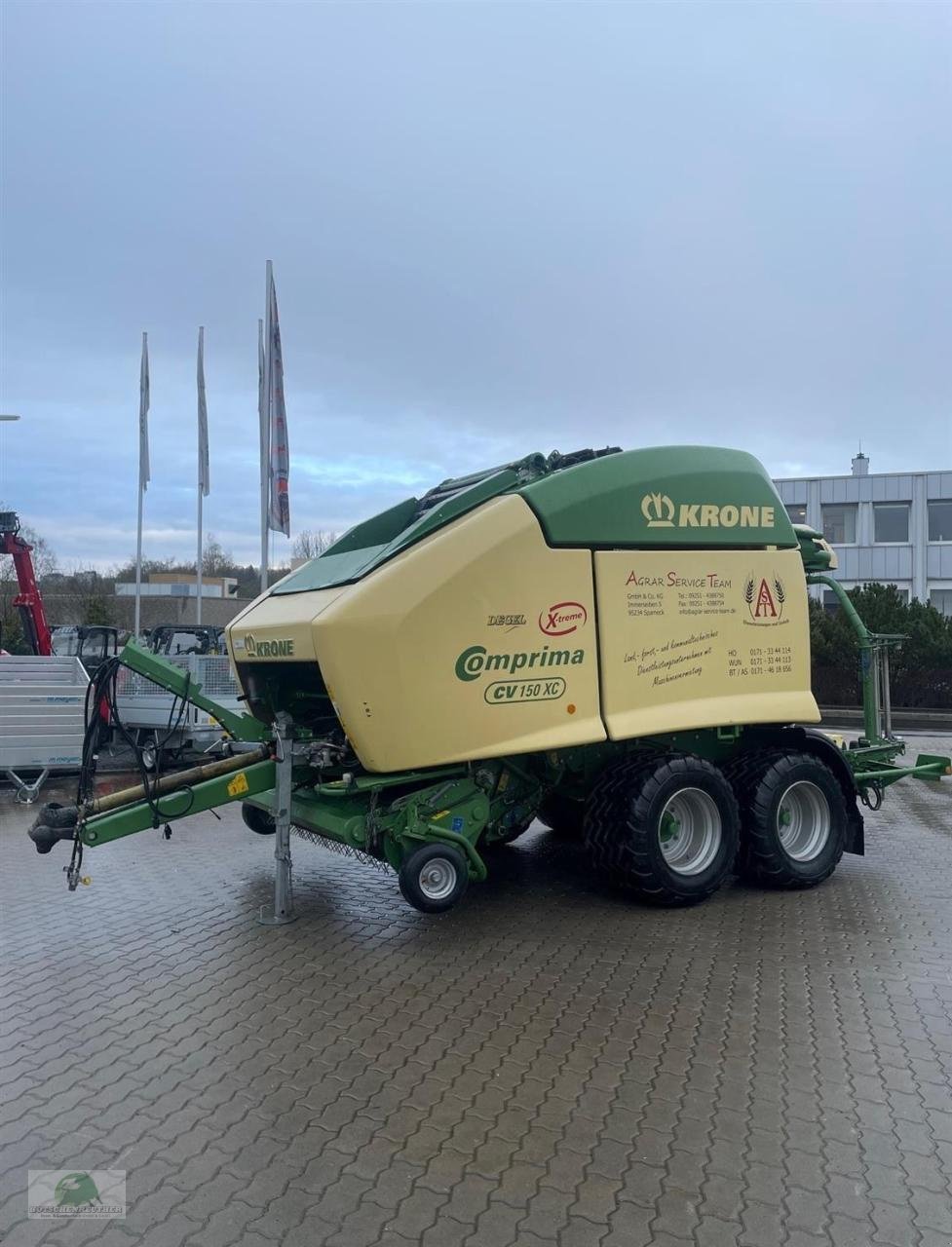 Rundballenpresse tip Krone Comprima CV 150 XC, Gebrauchtmaschine in Münchberg (Poză 3)