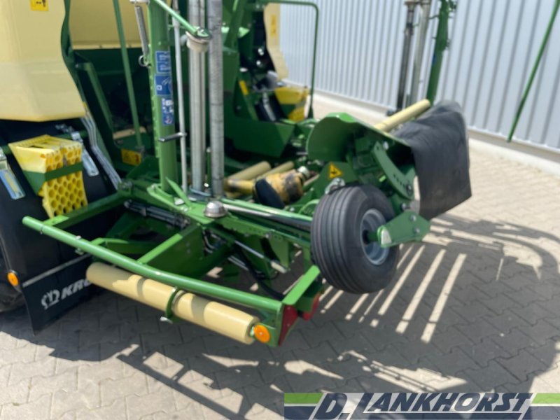 Rundballenpresse типа Krone Comprima CV 150 XC, Gebrauchtmaschine в Emsbüren (Фотография 13)